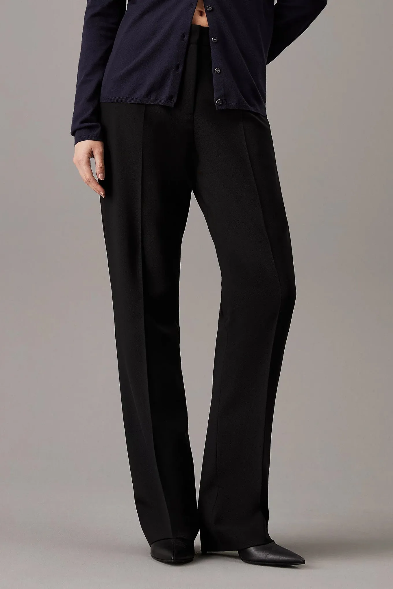 Stretch Wool Slim Straight