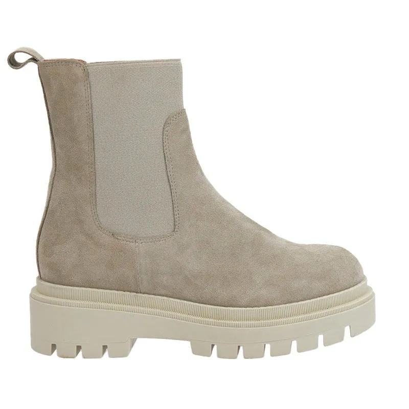 Valley Suede Boot