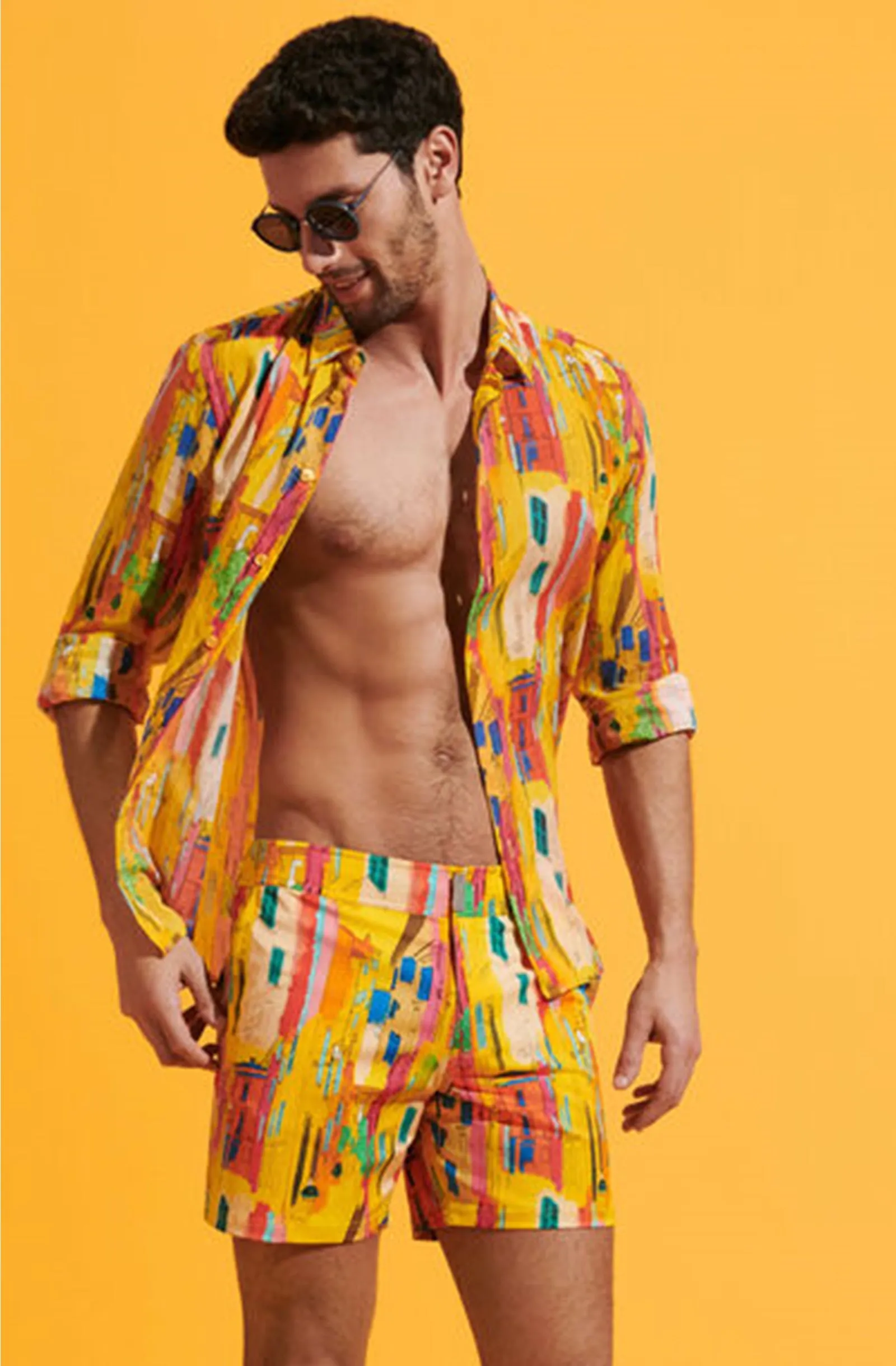 VILEBREQUIN Men Flat Belt Stretch Swim Shorts Sunny Streets