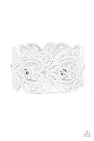 Vintage Romance - White