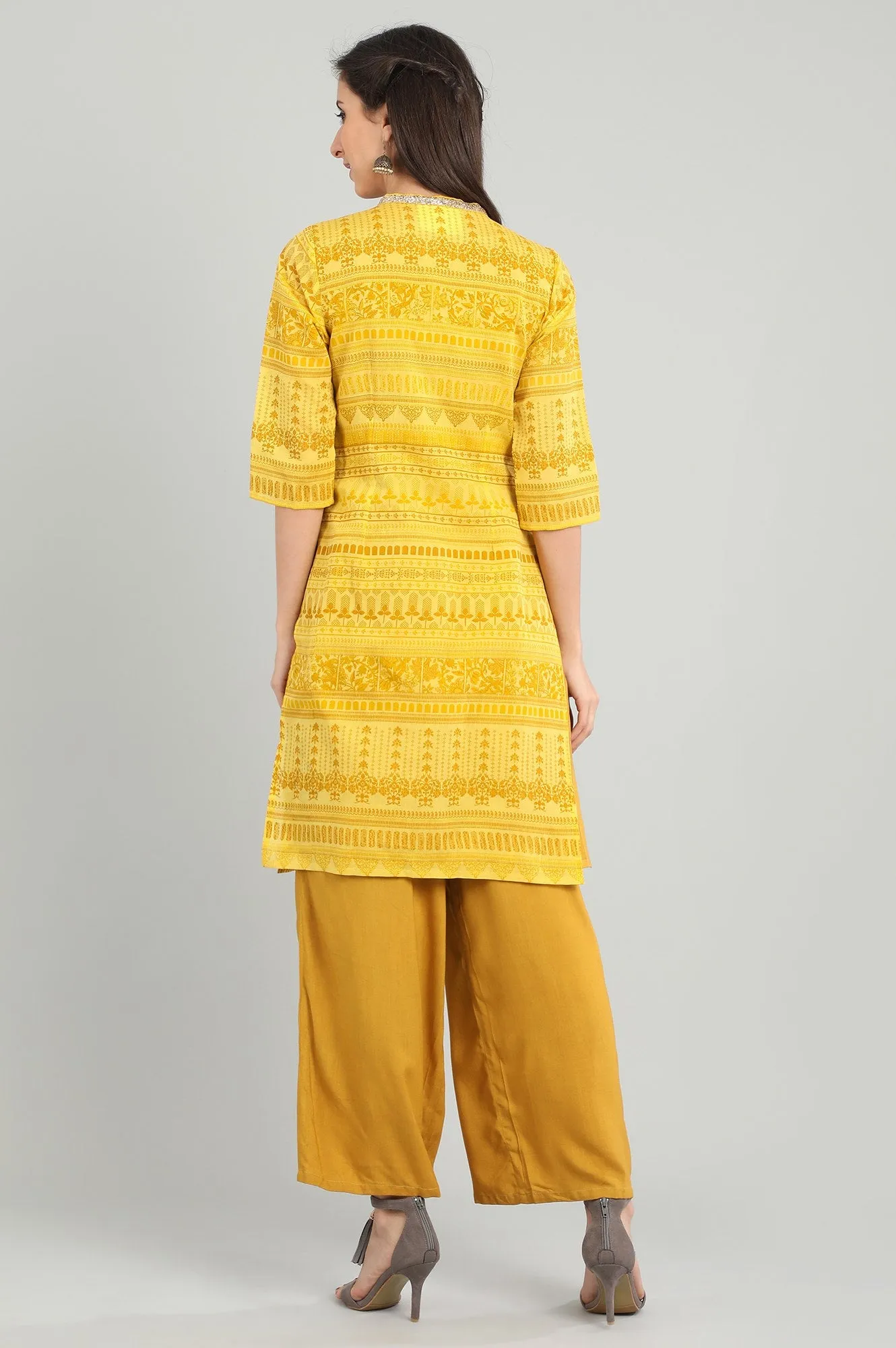 Yellow Round Neck Printed kurta Set
