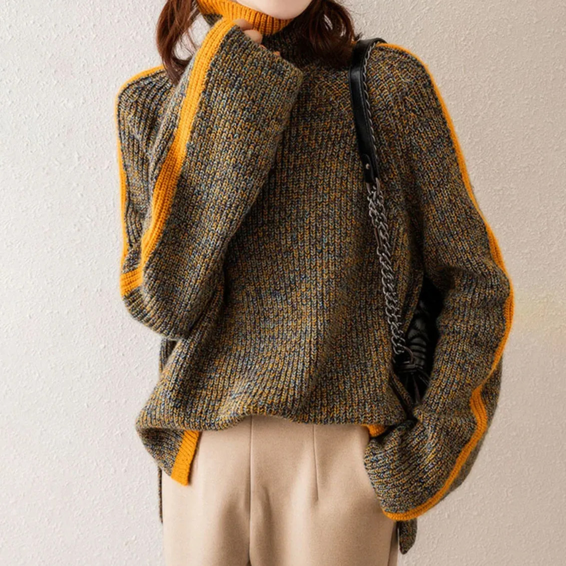 Zoe - elegant knitted comfort turtleneck for women